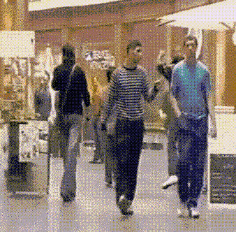 0D1D968F-04FF-4A96-987F-2C54996DDD05.gif