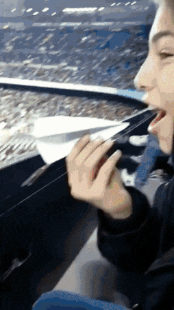 5520DBD8-D060-45DA-B207-08550CDDD5DE.gif