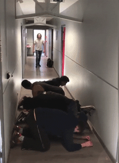 941916BB-A360-4782-90FB-95F0716618AE.gif
