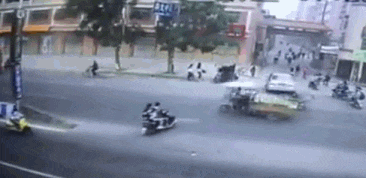 A4F59F10-FF21-4FCC-8E0B-8F32D1F11143.gif