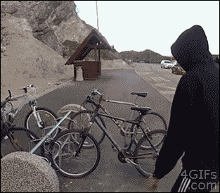 D2CDB299-C25D-40EA-89DF-EFDEBE1619A7.gif